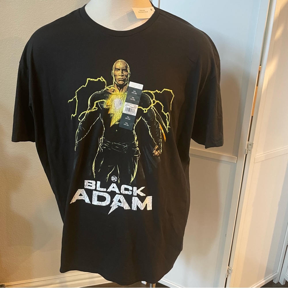 Black Adam Film Star Hero DC Comics T-Shirt 3XL (54-56) The Rock Dwyane Johnson